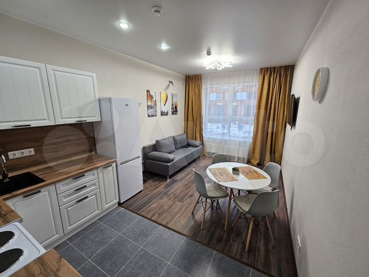 2-к. квартира, 39 м², 2/10 эт.