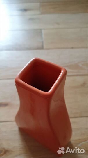 Мелкая ваза для цветов керамика