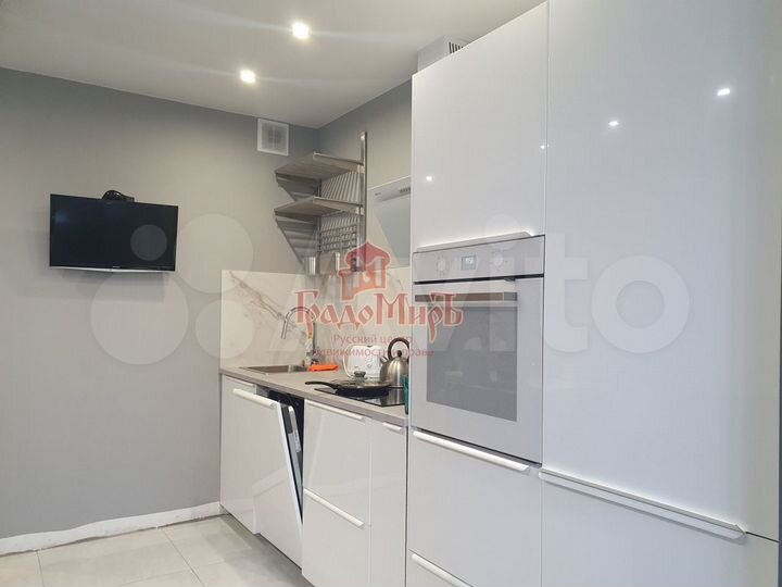 3-к. квартира, 81,3 м², 3/17 эт.