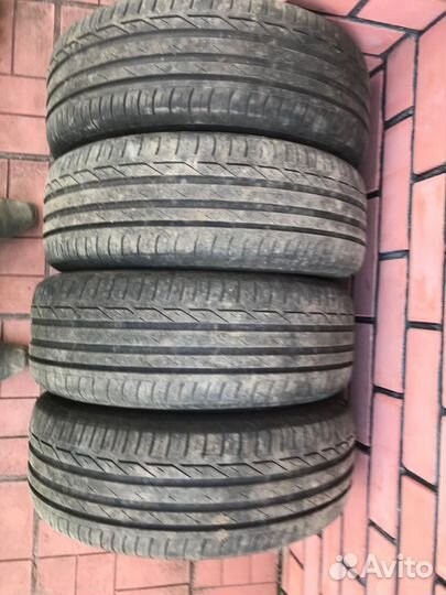 Bridgestone Turanza T001 215/60 R16 V