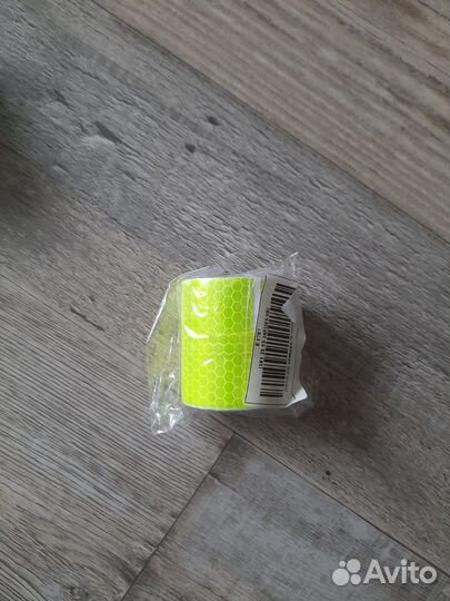 Светоотражающая пленка самоклеющаяся