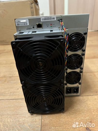 Asic Antminer L7 9300Mh идеал, как новый