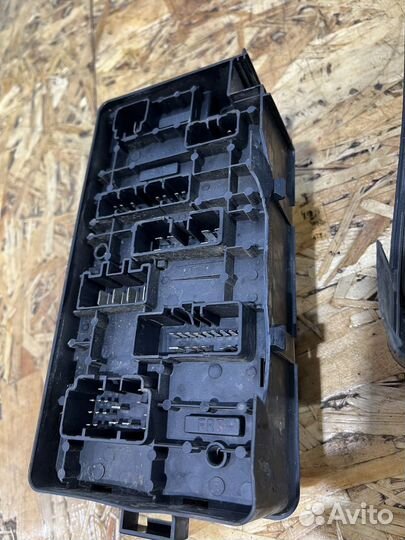 Блок предохранителей Шевроле Лачетти