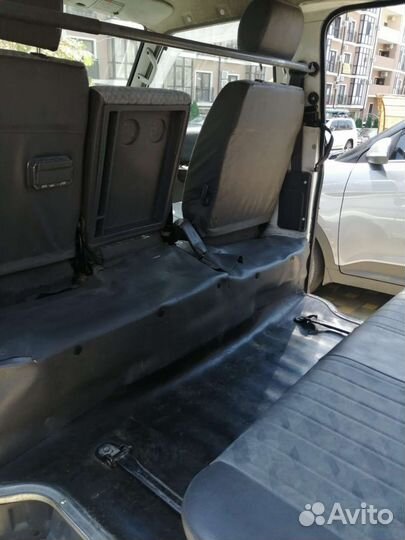 Mazda Bongo 1.8 AT, 2003, 200 000 км