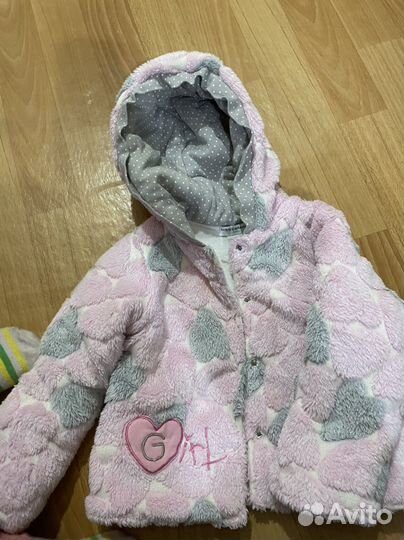 Отдам даром детские вещи на девочку
