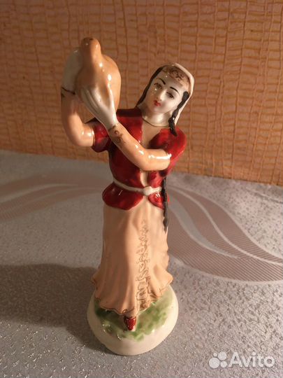 Статуэтка фарфор СССР Ануш ефз