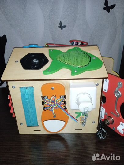 Бизиборд домик Kim Toys