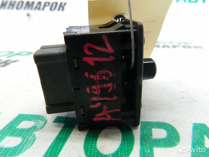 Переключатель регулировки зеркала для Nissan R'nes