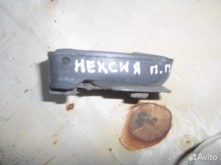 Ручка двери внутренняя перед прав Nexia