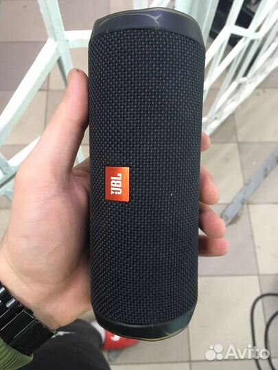 Колонка jbl