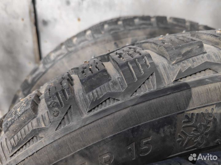 Michelin X-Ice North 4 195/65 R15 92