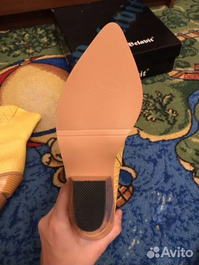 Новые сапоги/казаки