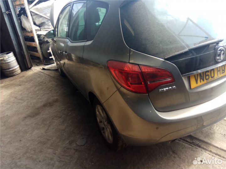 Разбор на запчасти Opel Meriva 2010