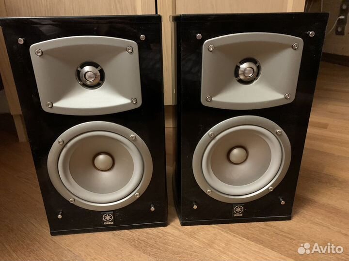 Колонки Yamaha NS-333