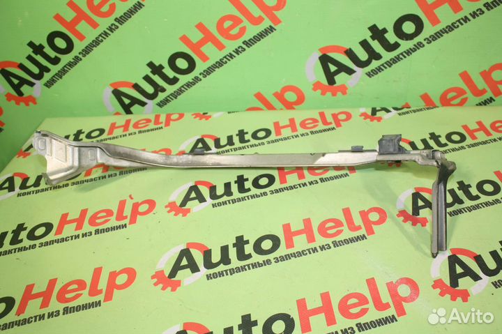 Ресничка toyota altezza GXE10 передняя левая