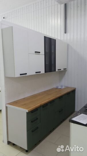 Кухонный гарнитур новый