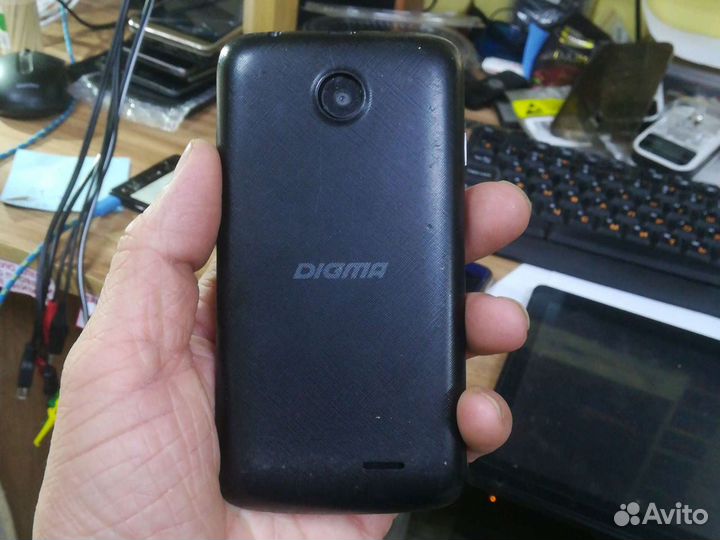 DIGMA Linx A420 3G, 4 ГБ