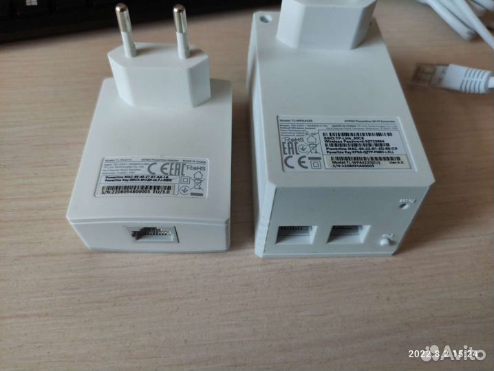 Адаптер PowerLine TP-Link TL-wpa4220kit