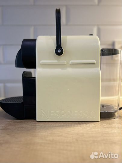 Капсульная кофемашина nespresso