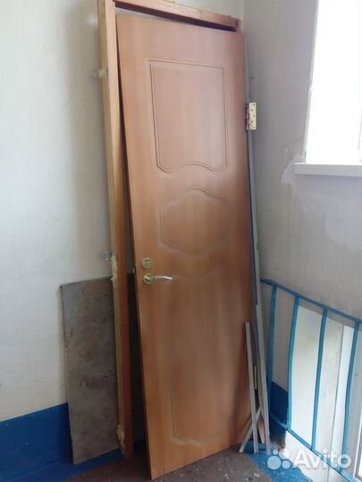 Двери межкомнатные с коробкой деревянные