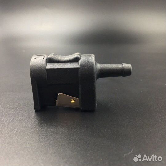 Топливный коннектор 6Y1-24305-04 (Omax)