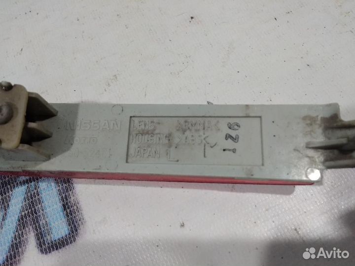 Отражатель в бампер задний левый Infiniti FX35 s51