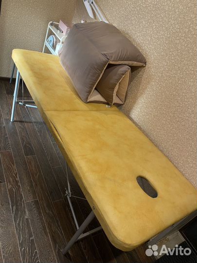 Кушетка для наращивания ресниц