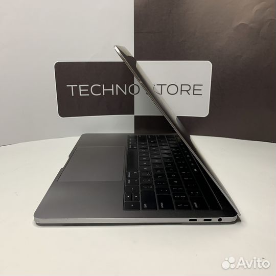 Apple MacBook Pro 13 2017 16/1TB TouchBar