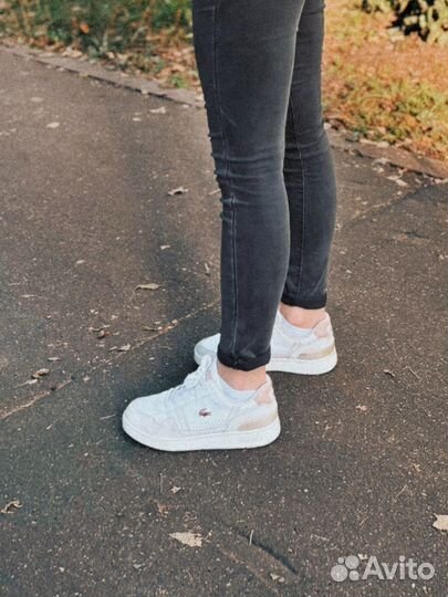 Кроссовки женские lacoste 39