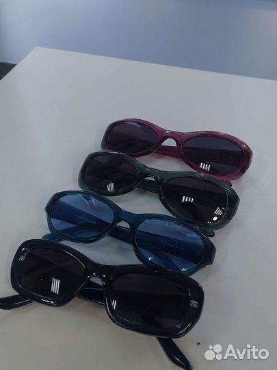 Солнцезащитные очки