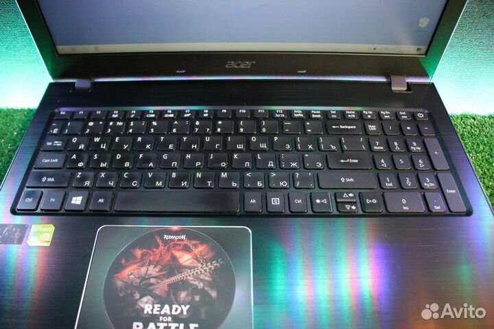 Игровой Acer E5-575G i3/940MX/SSD/RAM 8G