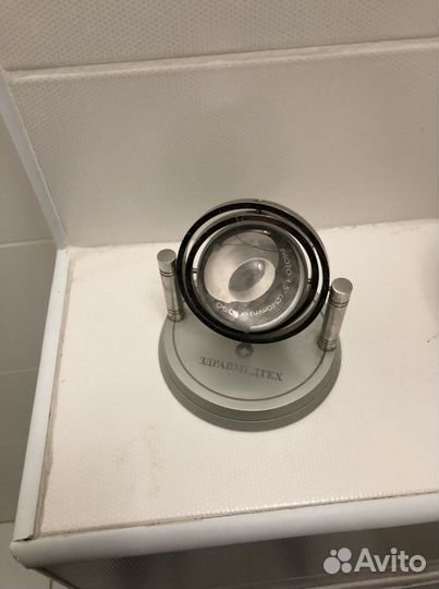 Часы кварцевые