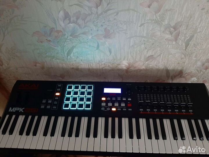 Миди клавиатура