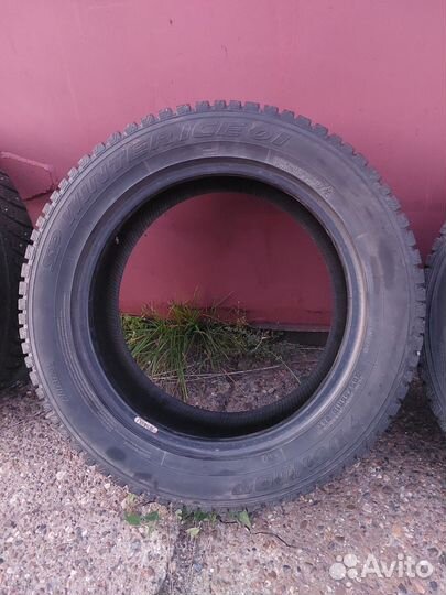 Dunlop SP Winter Ice 01 205/55 R16 94T