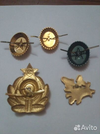 Значки, какарда