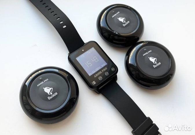 Премиальные кнопка вызова официанта и часы