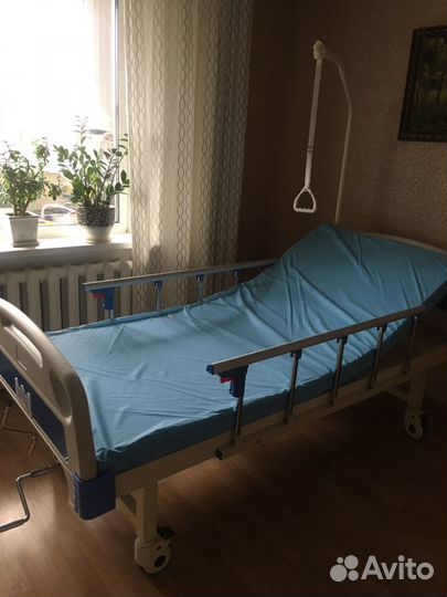 Продам кровать функциональную 4-х секционную механ