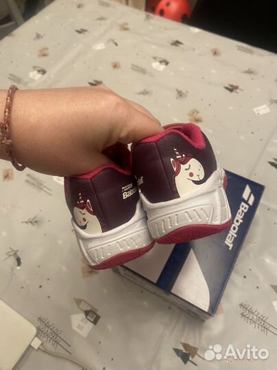 Кроссовки детские для тенниса babolat 28