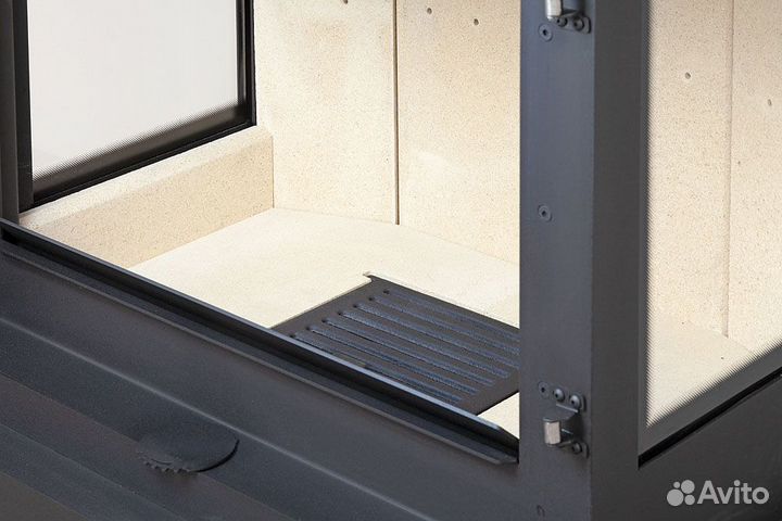 Камин прага три стекла