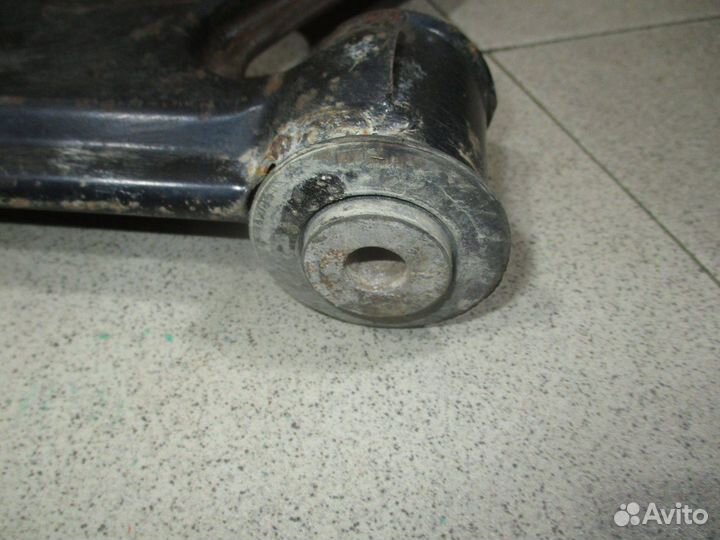 Рычаг передний правый Opel Corsa D