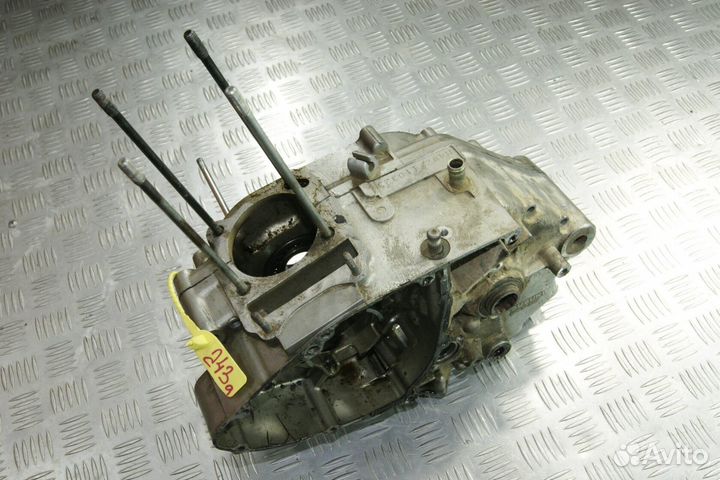 Картер (блок двигателя) Suzuki DR200, Djebel