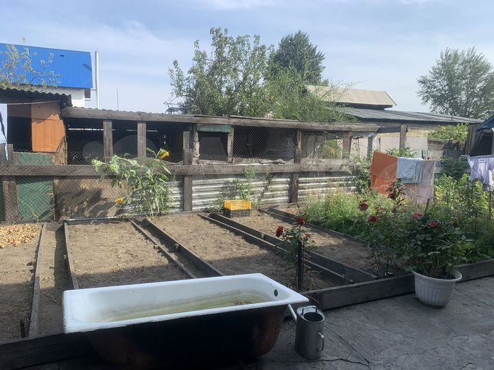 Дом 56 м² на участке 5 сот.