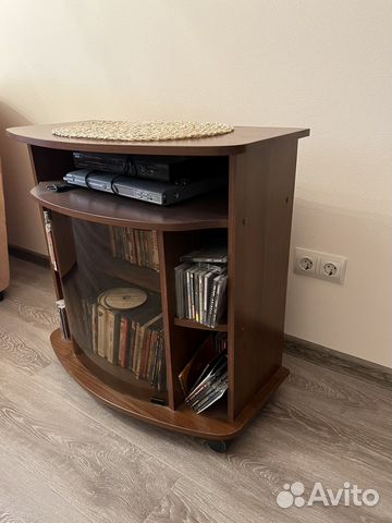 Тумба под телевизор