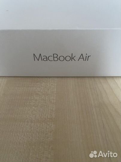 Apple MacBook Air 13-inch