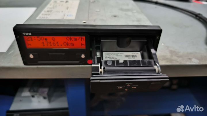 Тахограф естр