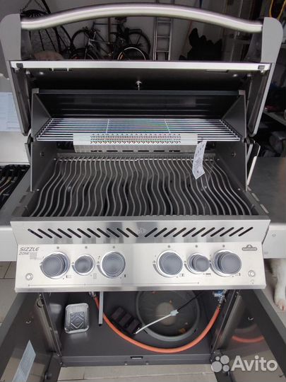 Газовый гриль Napoleon