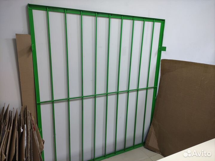 Решетка на окно новая 151*173 см