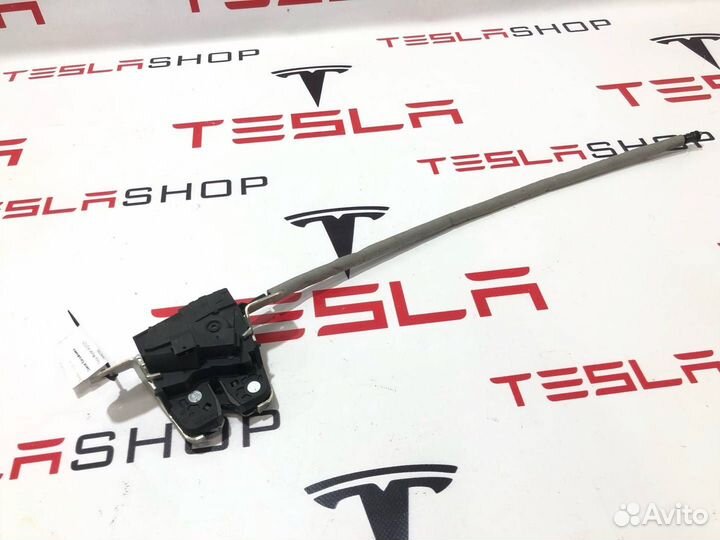 Замок багажника Tesla Model X 2019 1008186-00-B