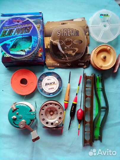 Рыболовные снасти. Мормышки, катушки, садок