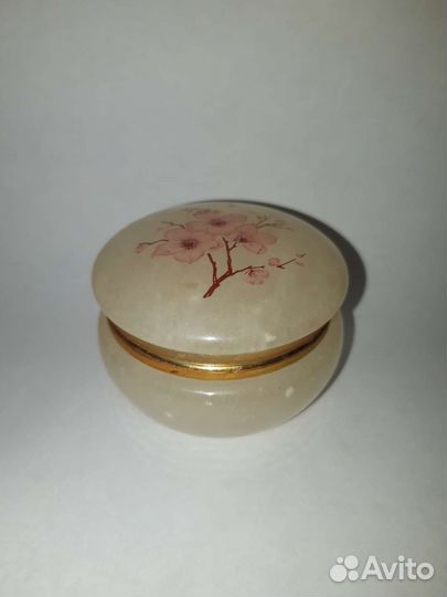 Винтажная шкатулка. Из камня. Европа